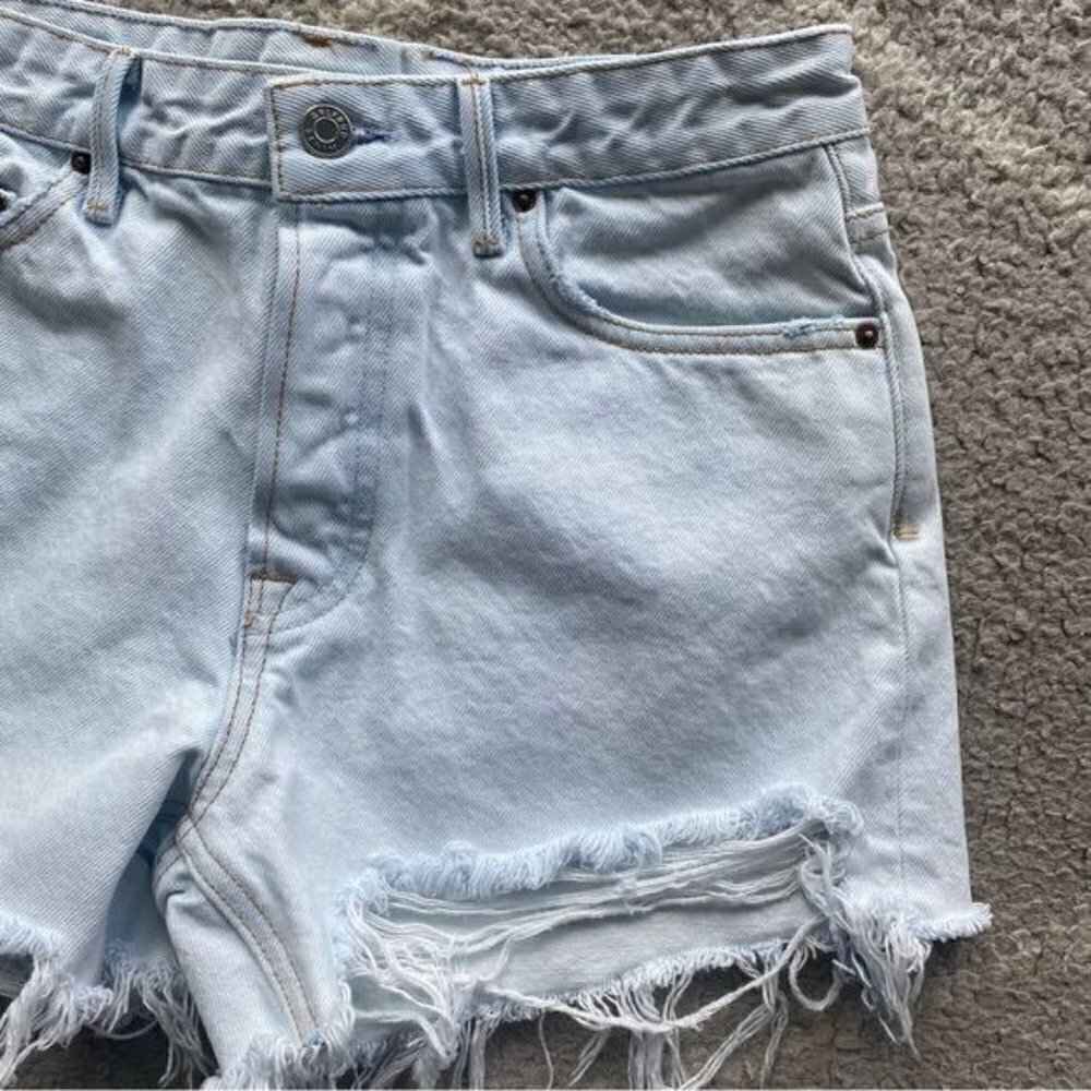 GRLFRND Helena Distressed Denim Jean Shorts in Dare Me 26 - Picture 6 of 9